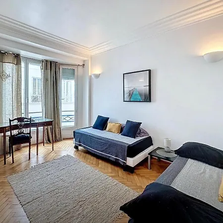 One Bedroom Steps Away From La Croisette And Palais * Κάννες