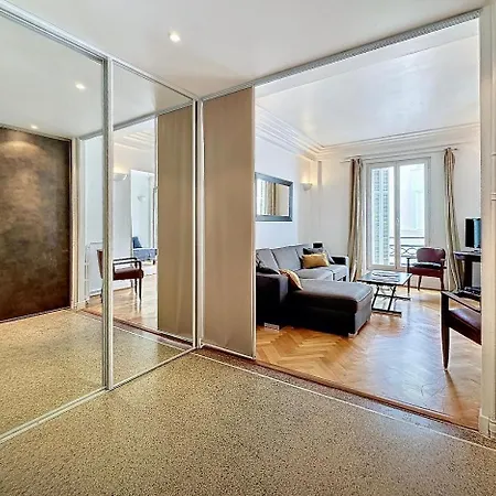 One Bedroom Steps Away From La Croisette And Palais